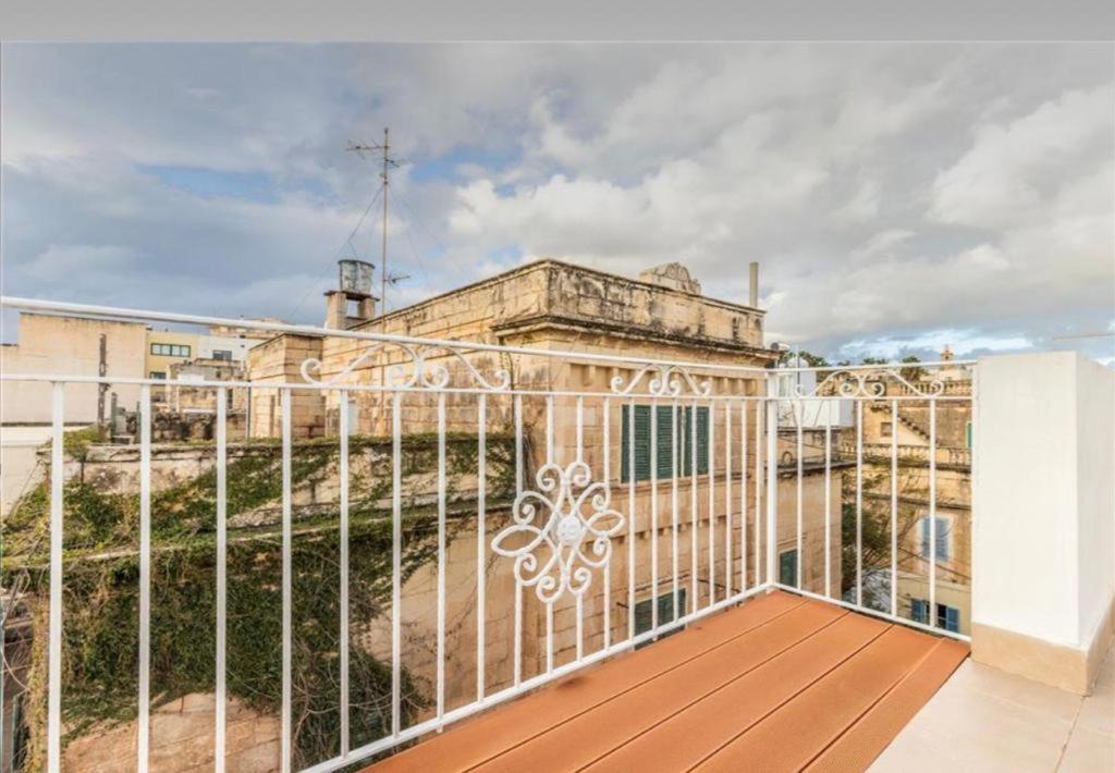 The Caves Apartments Saint Julian's Exterior photo