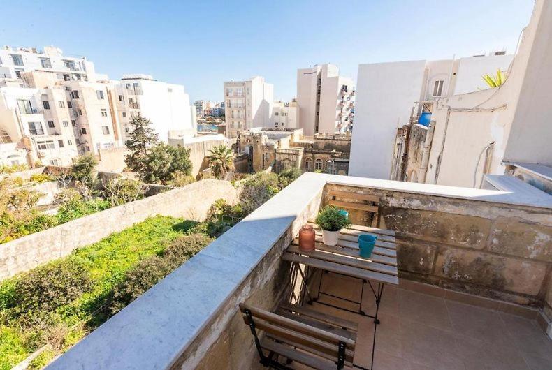 The Caves Apartments Saint Julian's Exterior photo